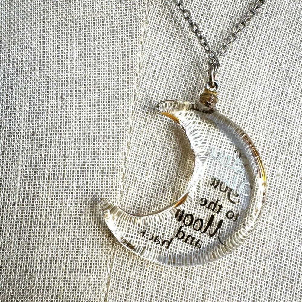 "Love You to the Moon and back” moon pendant necklace - Picture 3 of 6
